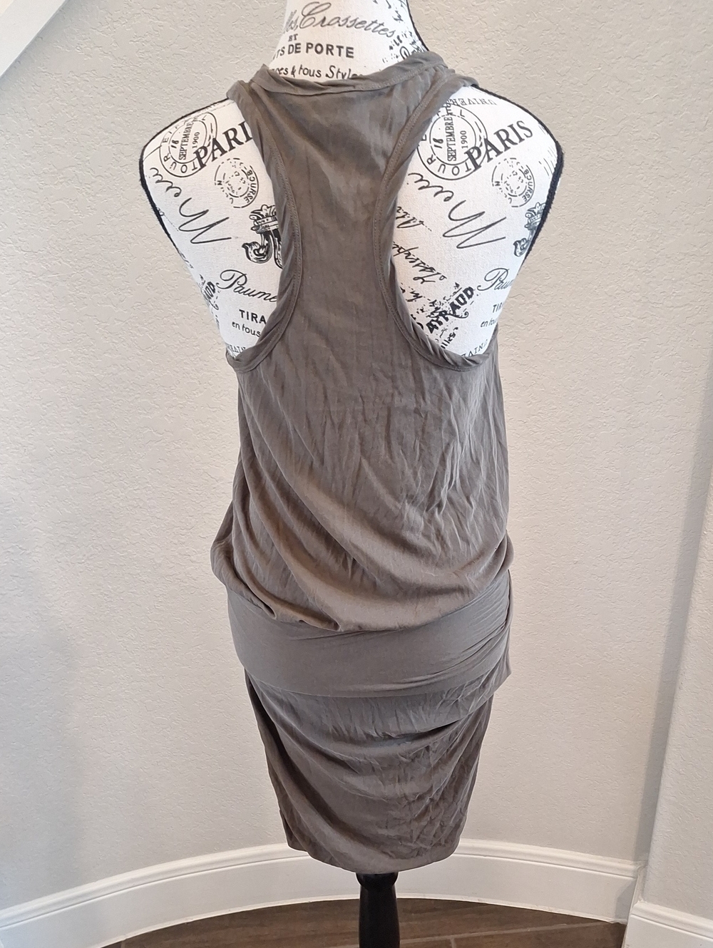 Standard James Perse Ruched Blouson Dress In Olive Green Size 1 / Small - Picture 6 of 12